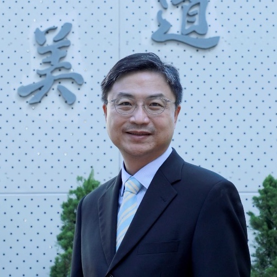 Dr. richard lee chak hong